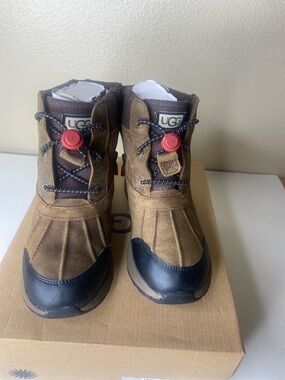 UGG Kids Brown and Black Winter Boots with Red Toggle